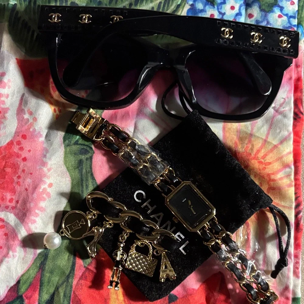 Black and Gold Sunglasses Cc - Picture 3 of 6